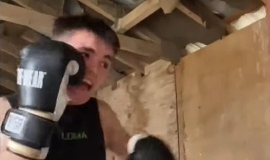 Tragedie în box. Jude Moore, despre care se spunea că va fi "viitorul campion mondial", a murit subit, la doar 19 ani