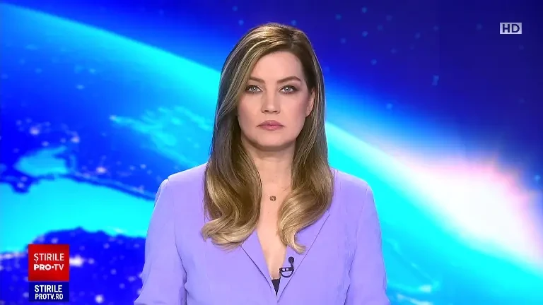 Podul de peste râul Olt, dintre județele Vâlcea și Olt a fost închis, după ce o bucată s-a prăbușit.