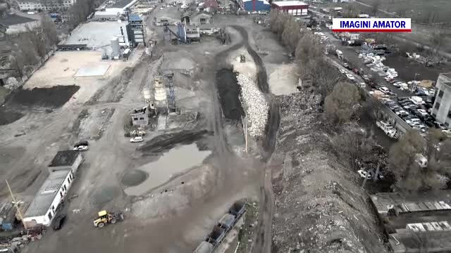 Primăria Constanța a fost amendată de Garda de Mediu. Au fost depozitate ilegal zeci de mii de tone de deșeuri