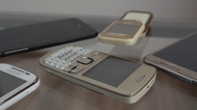 Electrocasnicele vechi zac în casele românilor. Soluția UE pentru electronicele stricate care au ieșit din garanție