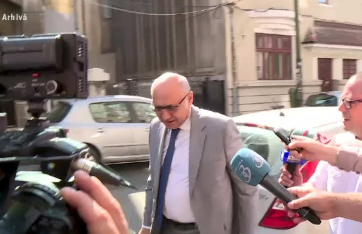 Dosarul de mită al medicului Irinel Popescu, la judecată. Interceptările în care vorbea de 100.000 euro șpagă