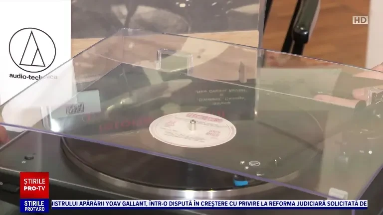 Muzica jazz, prezentată sub forma unei expoziții. Ce îi așteaptă pe vizitori la Muzeul de Artă din Cluj-Napoca