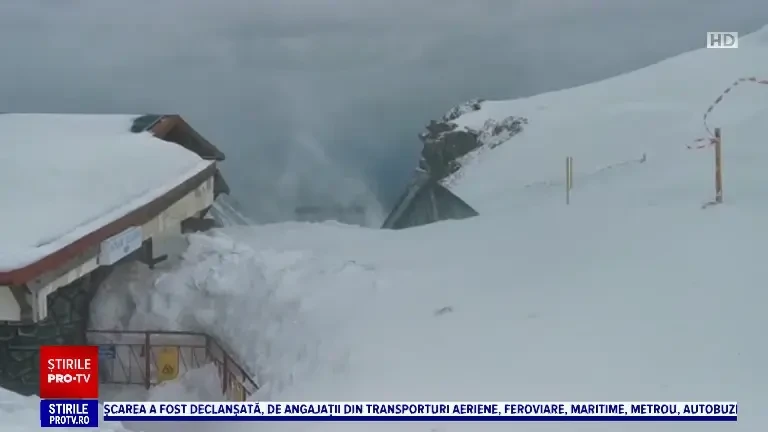 Meteorolog: „Ne aflăm cumva la pragul unui uragan”. Se întoarce frigul în România: O masă de aer polar a intrat în țară