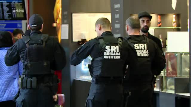 DNA a reținut 4 persoane după perchezițiile de la Aeroportul Otopeni. Cine ar fi cerut o mită de 22 de milioane de euro