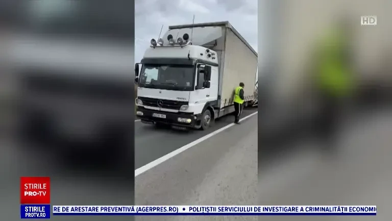 Cod roșu și portocaliu de vânt puternic în zonele de munte. Meteorologii spun că temperaturile vor scădea și mai mult