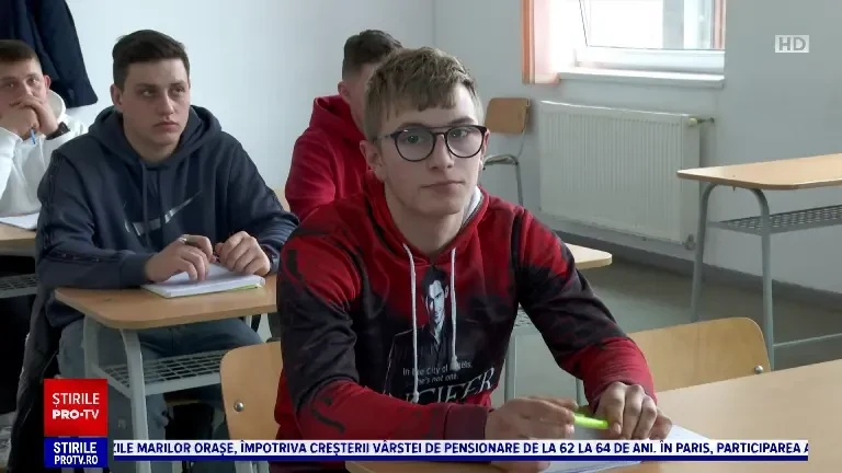 Elevul care a renuțat la un liceu teroetic pentru visul de a deveni mecanic. Va participa la olimpiada meseriilor