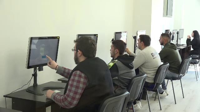 Câte persoane obțin permisul auto în fiecare zi la Alba Iulia. ”Avem cei mai mici timpi de așteptare din țară”