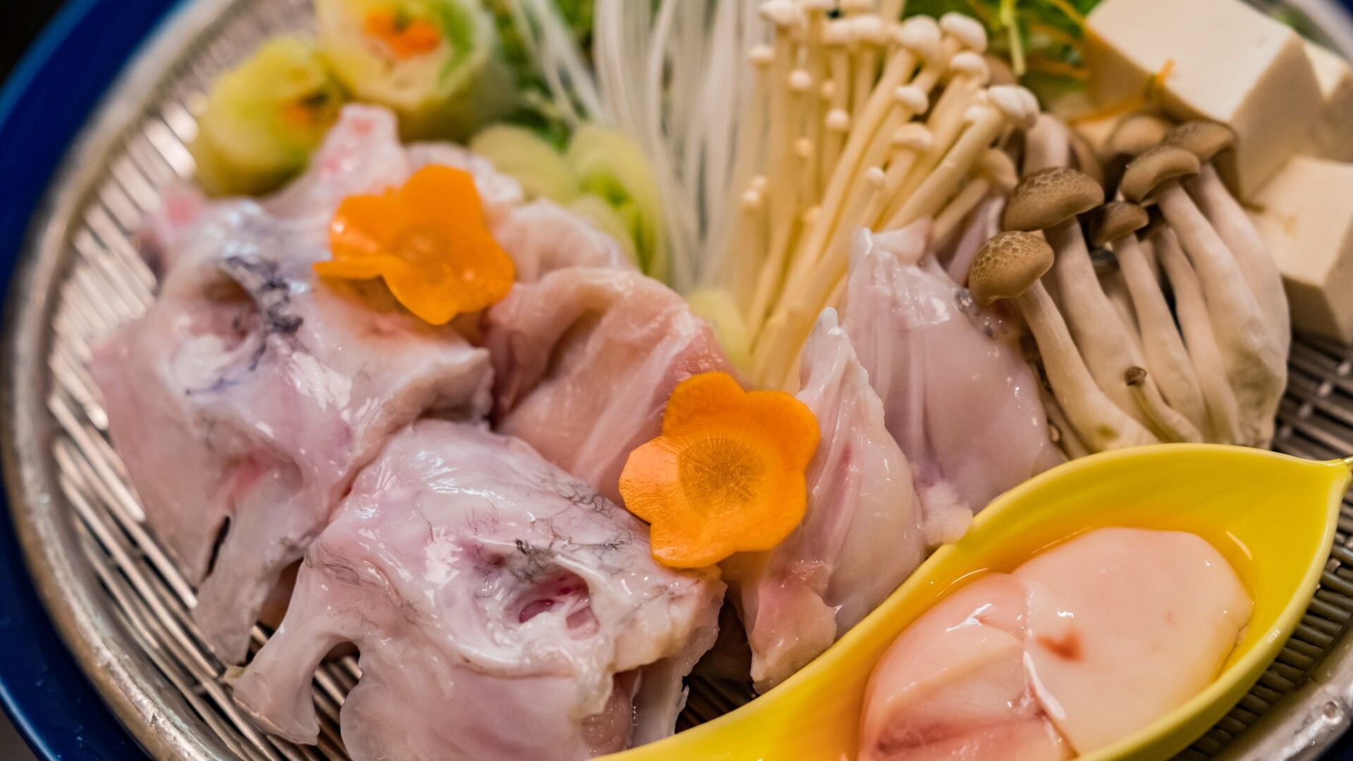 O femeie a murit, iar soțul ei este în comă după ce au mâncat pește. Ce au descoperit autoritățile