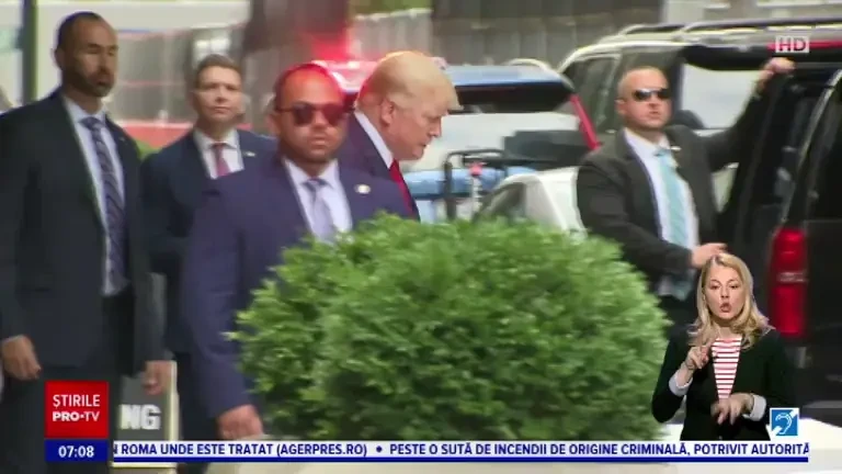 Trump nu va fi încătuşat când se va preda poliţiei și va pleda nevinovat. Cine sunt și ce spun avocații fostului președinte