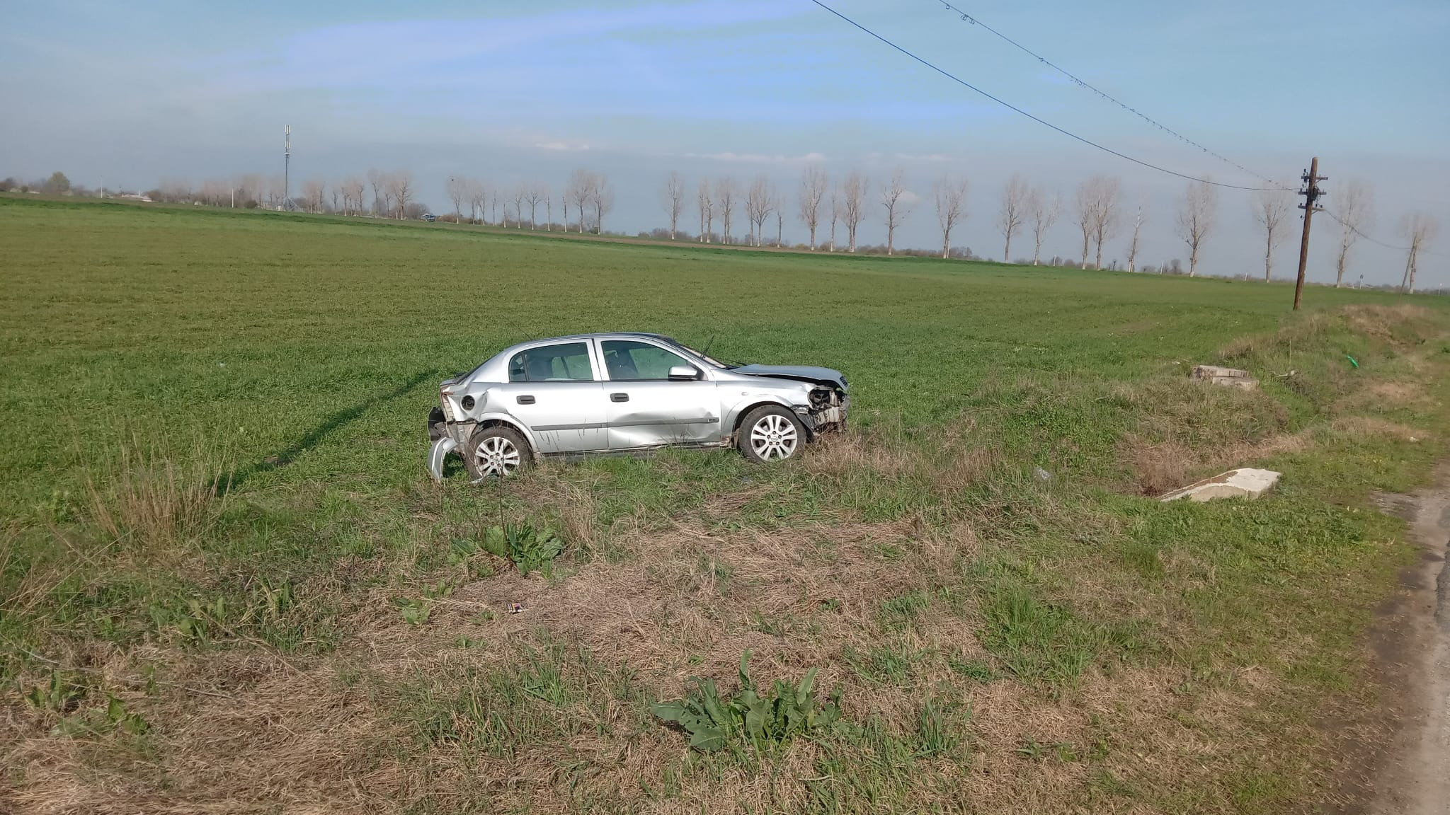 Legătura dintre cei patru copii și adolescentul care a murit după ce s-a întâlnit cu un bărbat cunoscut pe internet