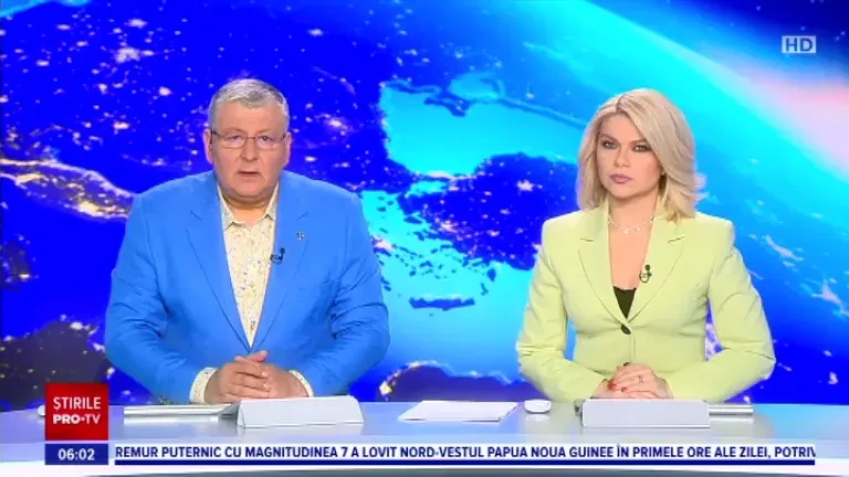 Mama unei fetițe de 11 ani a murit, după ce s-a izbit cu mașina de un TIR, în Arad. Femeia era văduvă | GALERIE FOTO