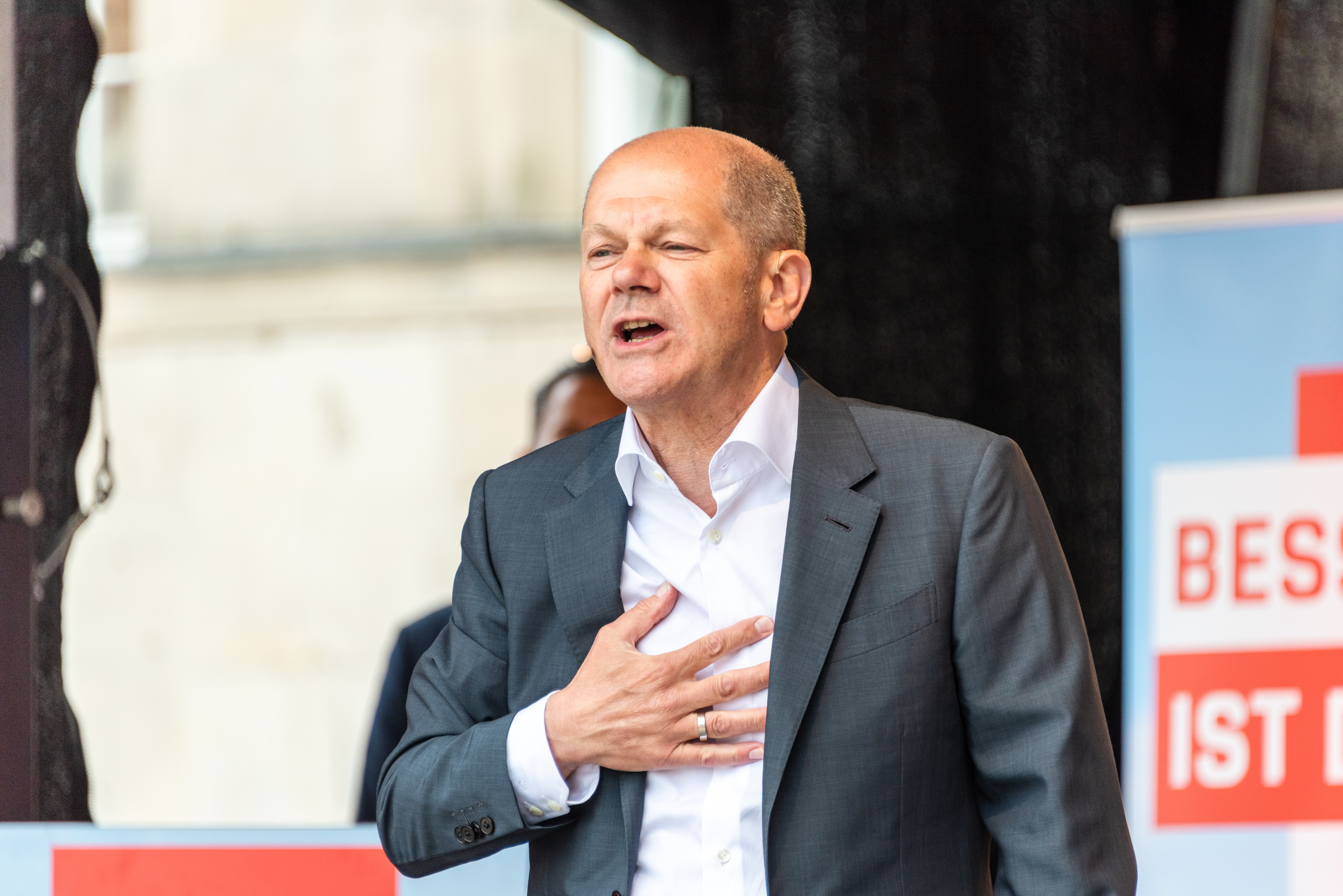 Olaf Scholz promite reducerea birocrației în agricultură, ca răspuns la protestele fermierilor