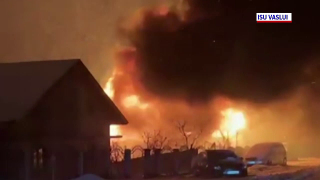 O familie cu doi copii, din Vaslui, a rămas pe drumuri din cauza unui incendiu