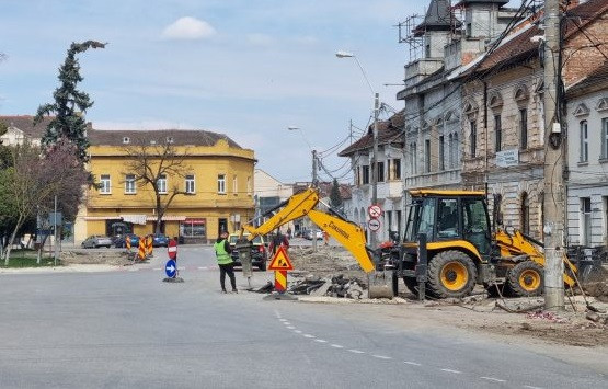 Descoperire terifiantă în centrul Devei. Ce s-a găsit în cadrul unor lucrări de amenajare