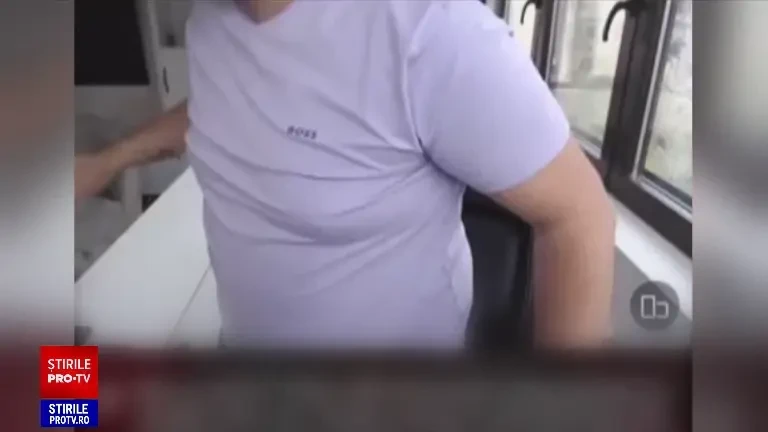 Autointitulatul ”Regele TikTok”, reținut în timp ce era LIVE. Cum și-a terorizat vecinii timp de un an