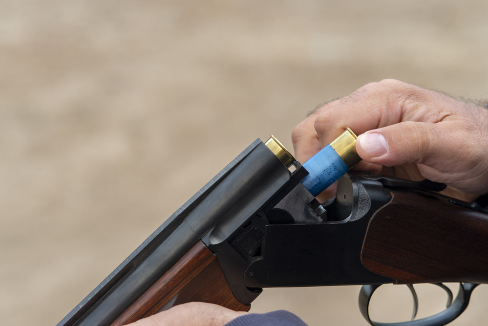 Individ arestat pentru că a vrut să-și împuște fosta iubită, în Borșa. Unde a ascuns arma de vânătoare după faptă