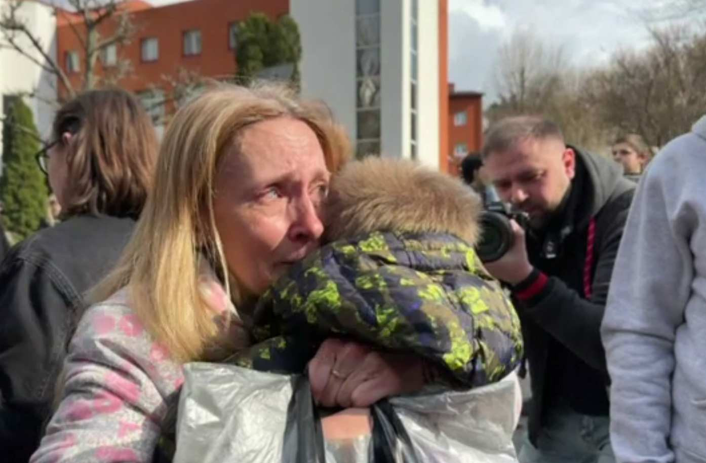 Relatările emoționante ale copiilor răpiți de ruși: „Mi-a lipsit mult. M-au ținut într-o tabără, jumătate de an”