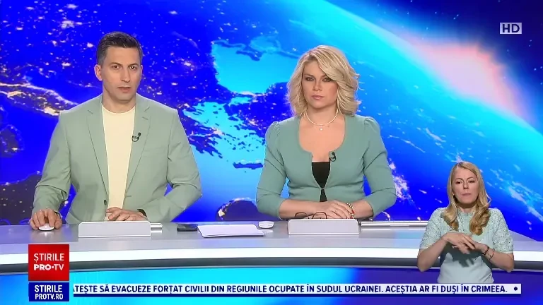 Accident teribil în Capitală. Un șofer a intrat cu mașina într-o farmacie