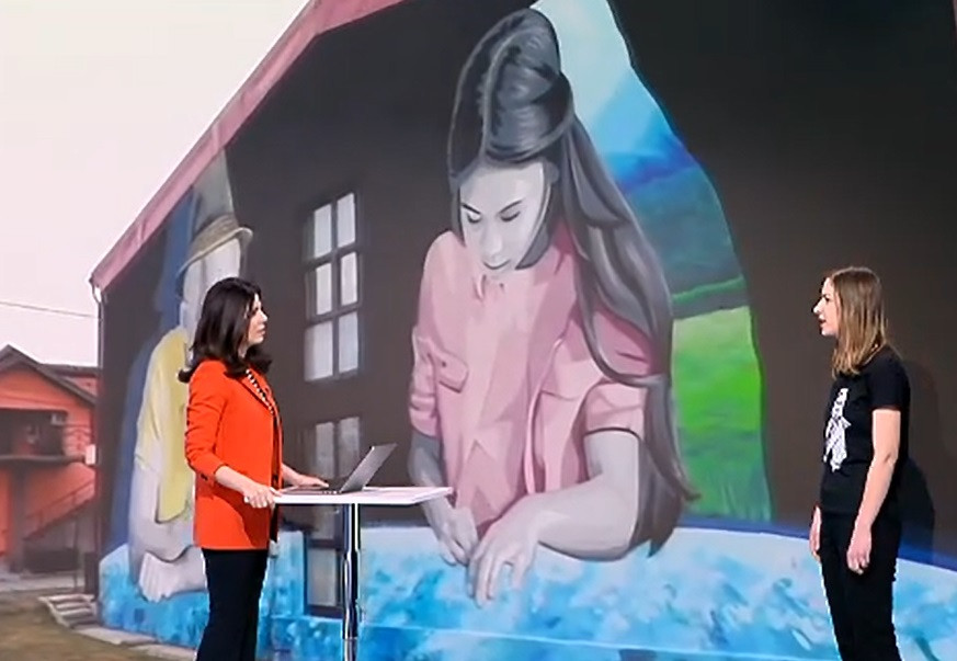 Dependența de tehnologie, transformată în artă de o româncă. Ce impact are asupra noastră timpul pe care îl petrecem online