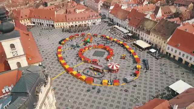 S-a deschis târgul de Paște de la Sibiu. Organizatorii au pregătit anul acesta o surpriză pentru turiști