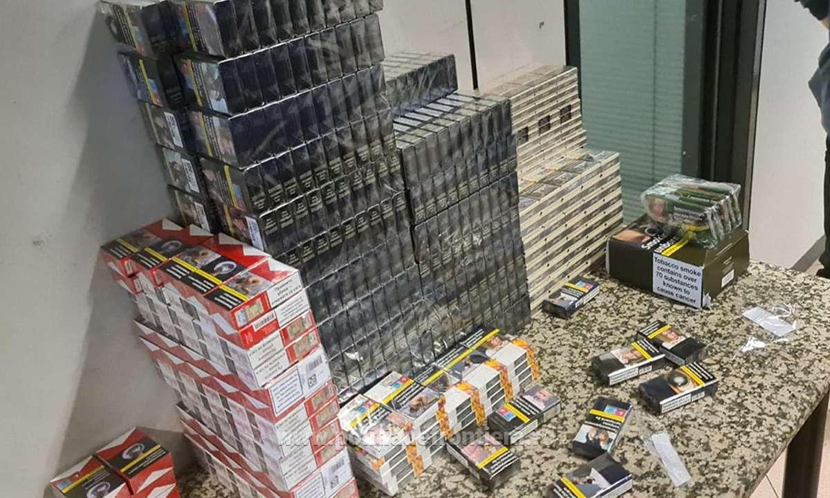 Ce au găsit vameșii de pe Otopeni în bagajele unor bulgari, în timpul controlului de pe aeroport. FOTO