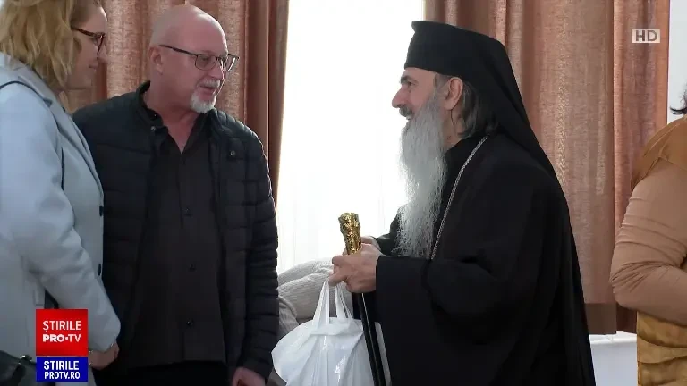 Pregătiri pentru slujba de Înviere de la Arhiepiscopia Tomisului. ÎPS Teodosie va aduce, din nou, Lumina de pe mare