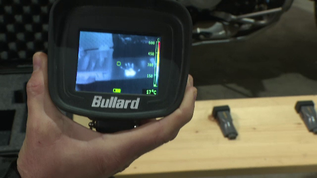 Tot mai multe inspectorate de pompieri din țară primesc în dotare camere de luat vederi cu termoviziune