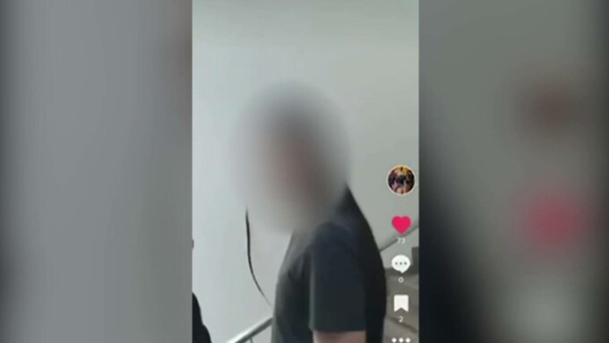 Elevul care și-a înjunghiat profesoara de japoneză rămâne în arest preventiv. Decizia Curţii de Apel Bucureşti, definitivă