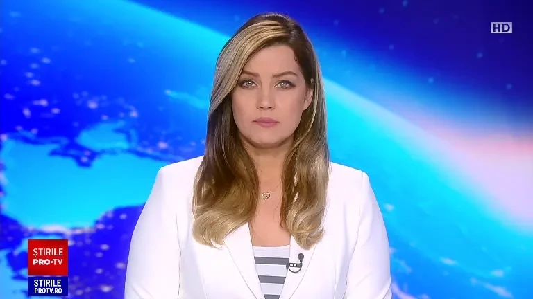 Momentul în care un consilier local din Iași și copiii săi sunt bătuți cu sălbăticie la ieșirea dintr-un club