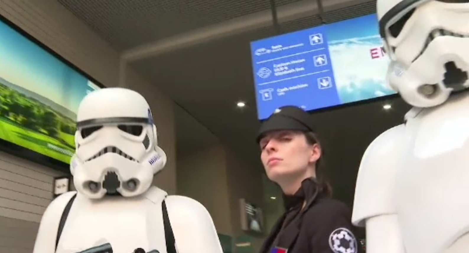 Convenția Star Wars, la Londra. Este un eveniment foarte rar în Europa și a strâns peste 50.000 de vizitatori