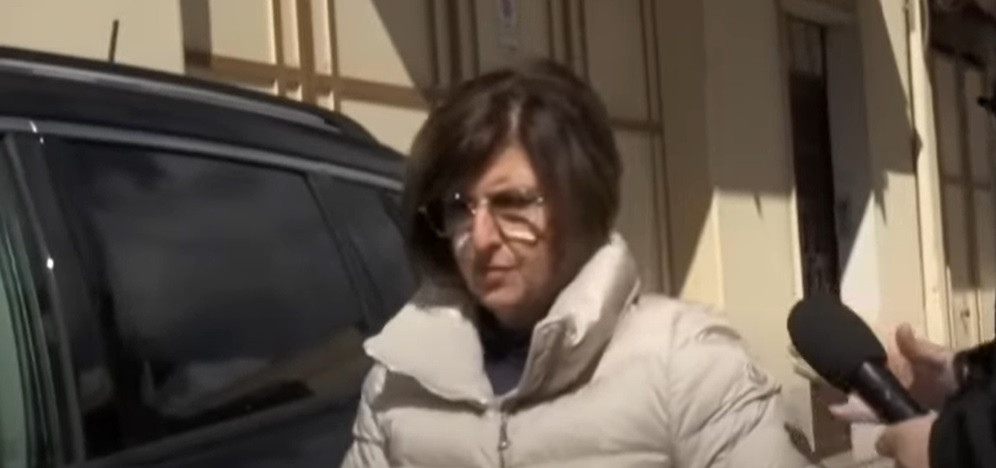 Iubita lui Matteo Messina Denaro, "ultimului naş" al mafiei siciliene, a fost arestată. Ce acuzații i se aduc