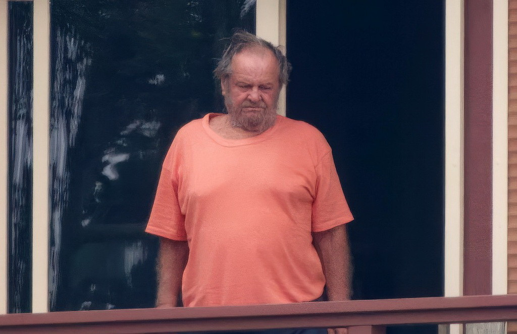 Jack Nicholson, prima apariție după 18 luni de izolare. Cum a fost surprins actorul pe balconul casei. FOTO
