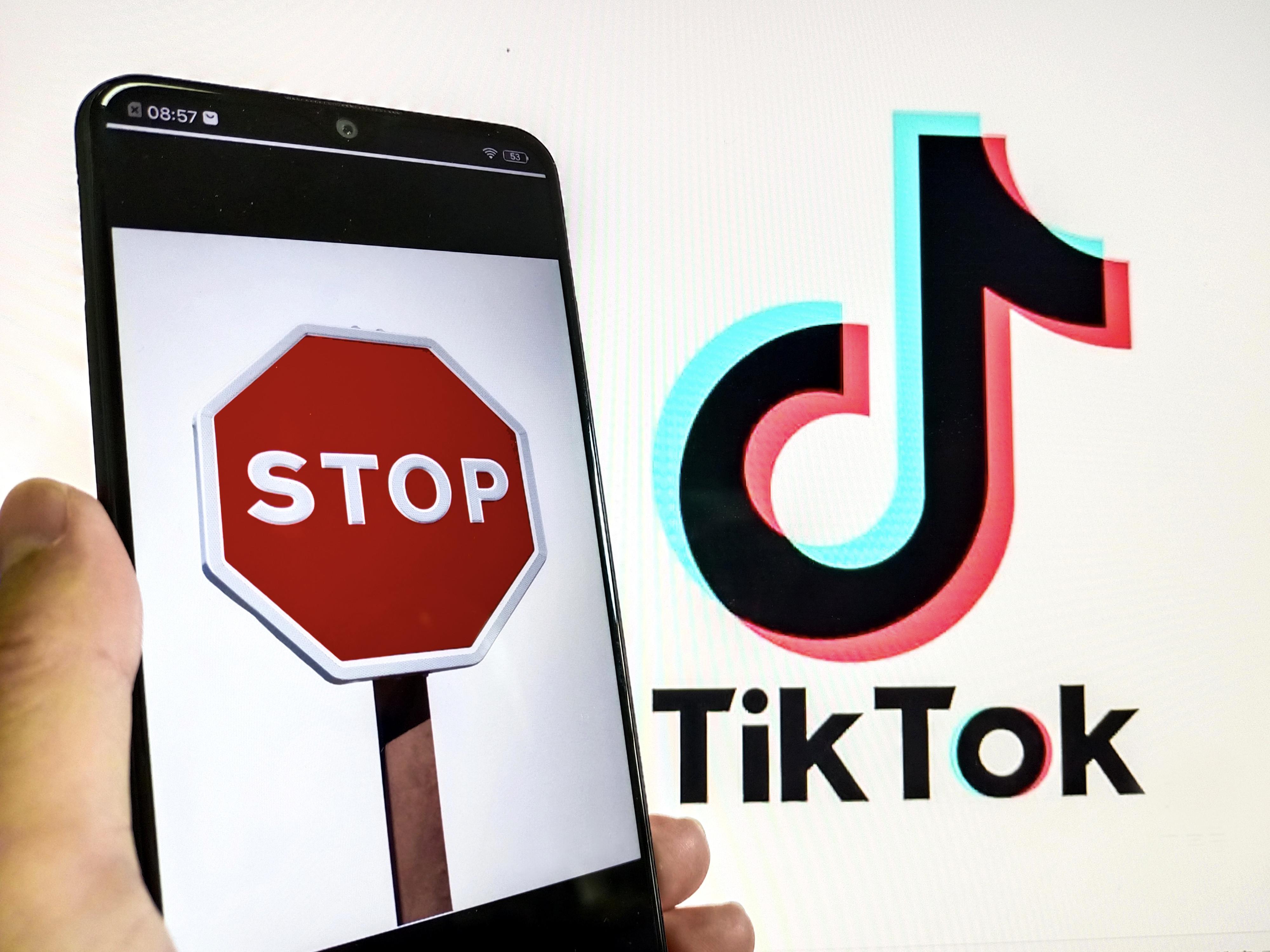 Primul stat american care interzice aplicația TikTok pe dispozitivele personale. Legea merge la promulgare