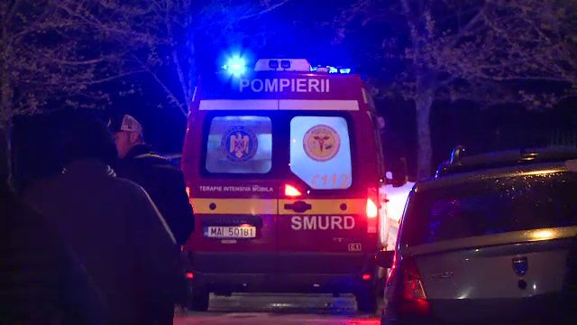 Şapte adolescenţi, implicaţi într-un accident, în Harghita. Un ATV cu remorcă s-a răsturnat, un tânăr a murit