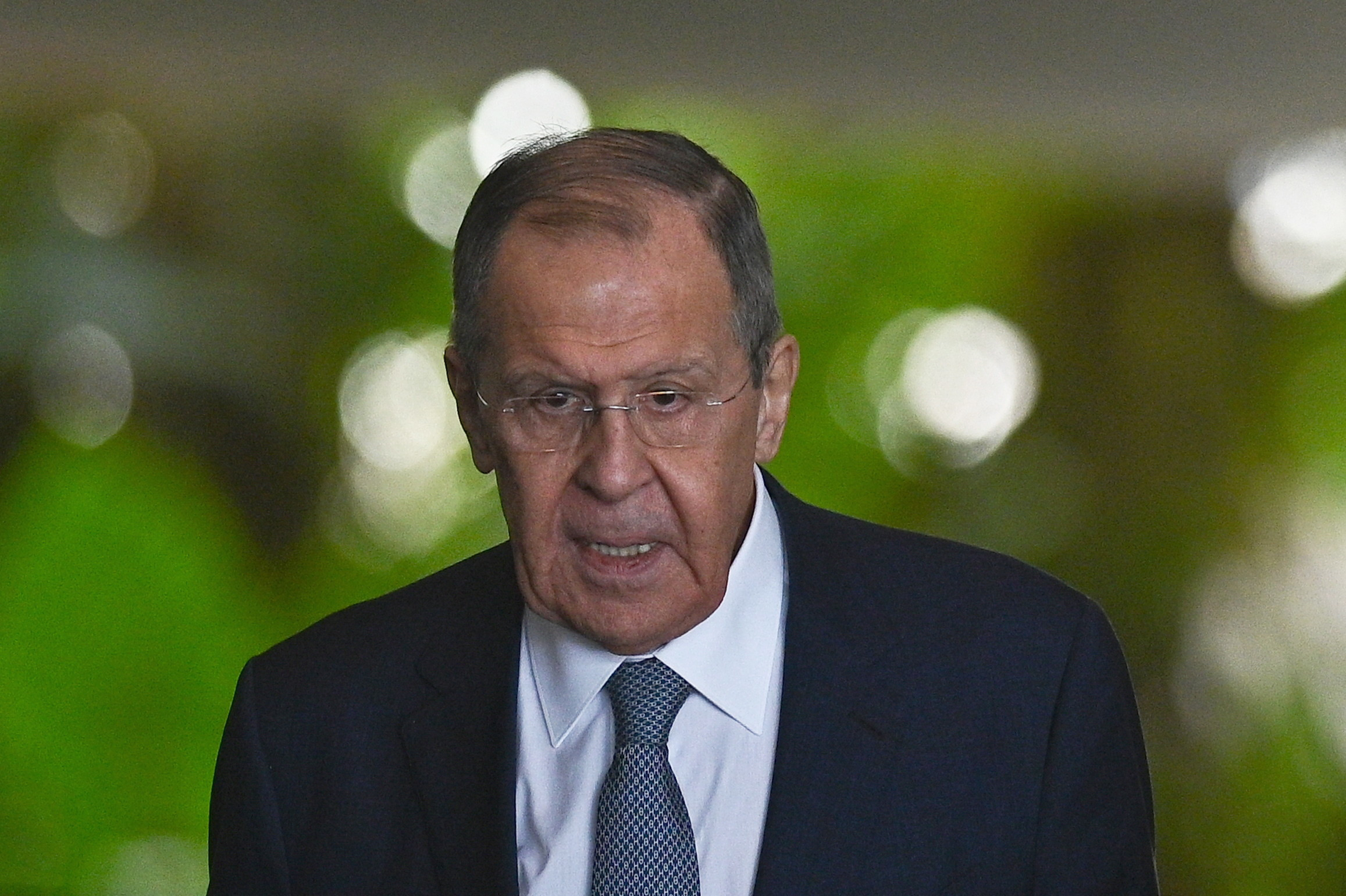 Lavrov: Deţinerea de arme nucleare protejează Rusia de ameninţările la adresa securităţii sale