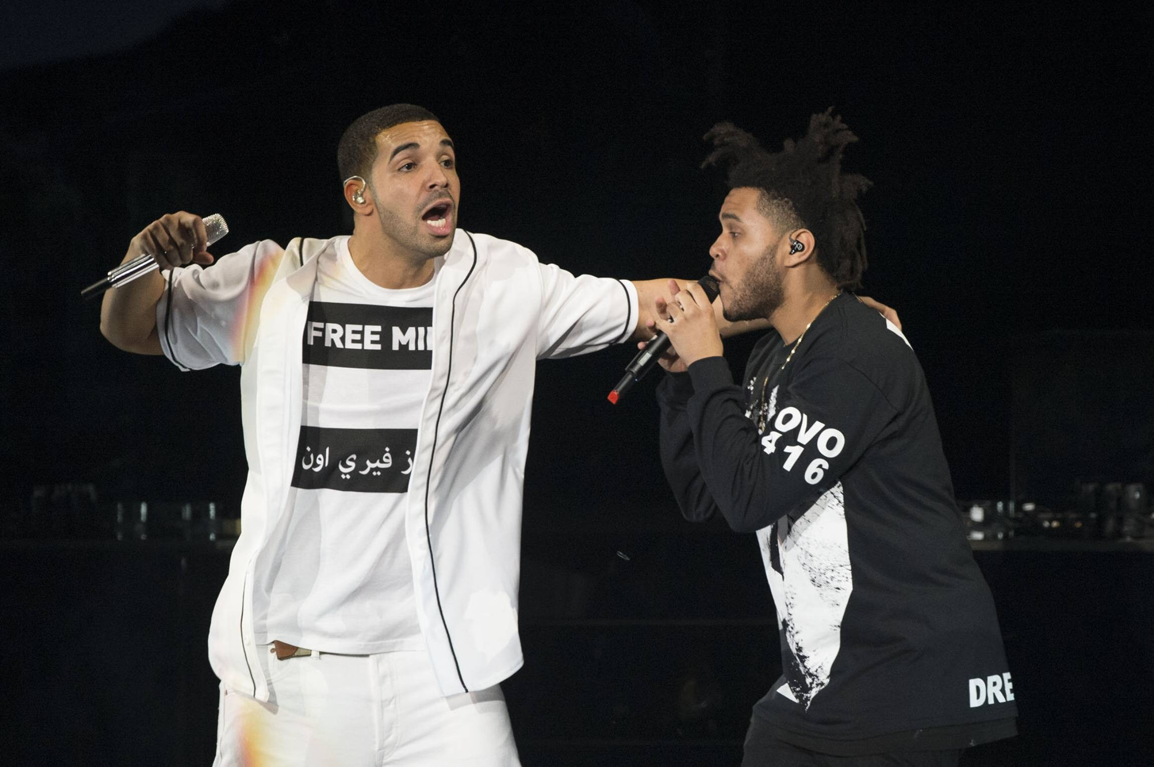 O melodie creată de Inteligența Artificială, care pare cântată de Drake și The Weeknd, a devenit virală