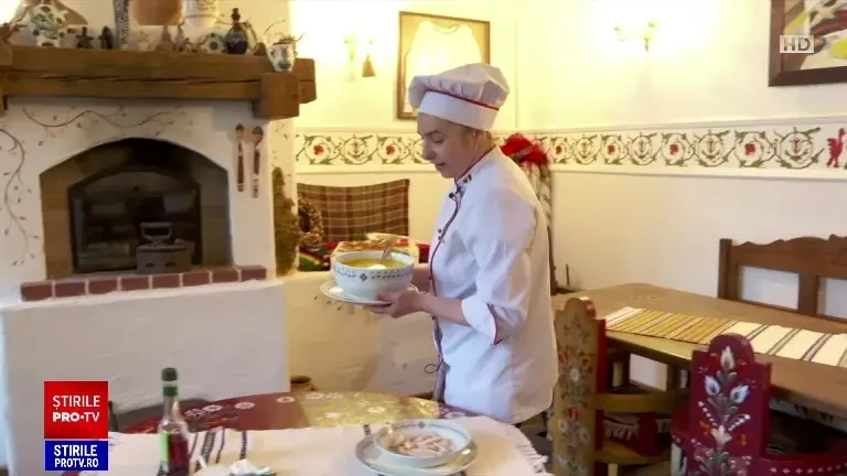 Ciorba rădăuțeană, în topul celor mai bune supe din lume. Cine este gospodina care a inventat celebra rețetă