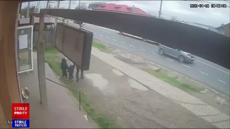 Copii loviți de tir pe trecerea de pietoni, în Iași. Băiatul cel mare e în stare de șoc după ce și-a văzut frățiorul ucis