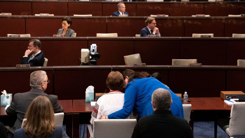 Mărturii terifiante ale victimelor războiului din Ucraina: „M-au forțat să-mi sap propriul mormânt”