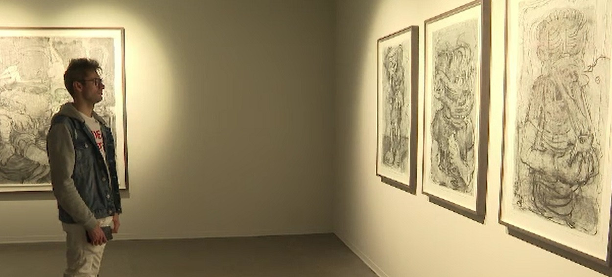 Adrian Ghenie, pictorul care a vândut o lucrare cu peste 10 milioane de dolari, expoziţie inedită la Timișoara