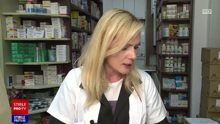 Medicamentele expirate ajung la gunoi, deși e interzis. Farmaciile refuză să le primească pentru că legea e incompletă