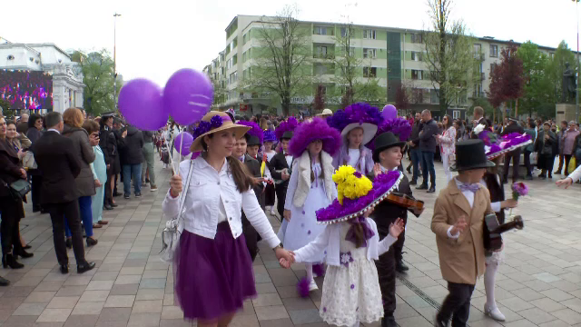 Laleaua sărbătorită la Pitești cu o simfonie de culoare și parfum