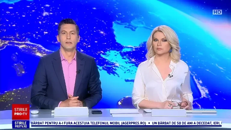 Imagini cu o trombă de apă care mătură o plajă din Miami, plină de oameni. VIDEO