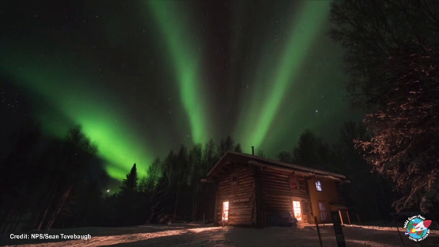 Mai mulţi locuitori din judeţele de nord ale țării susțin că au văzut „Aurora Boreală”. Ce spun specialiștii