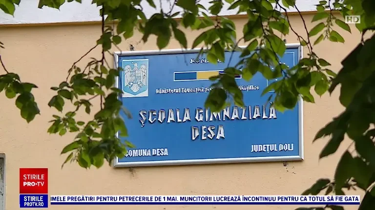 Un profesor de istorie din Dolj este acuzat că a intreținut relații sexuale cu o elevă de 15 ani