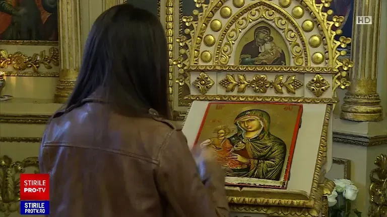 „Biserica GPT" oferă online servicii "religioase". De la rugăciune pentru o călătorie până la demiterea șefului. Reacția BOR