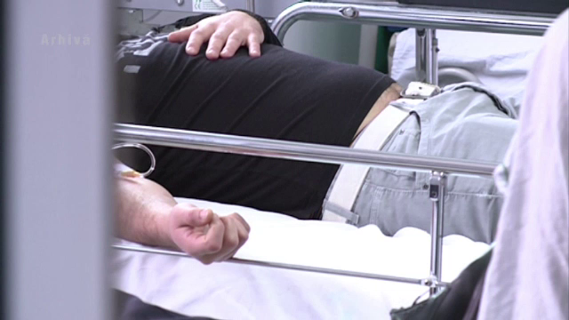 Crimă înfiorătoare în Vrancea. Și-a înjunghiat soția în fața copiilor, după care a încercat să se sinucidă cu aceeași armă