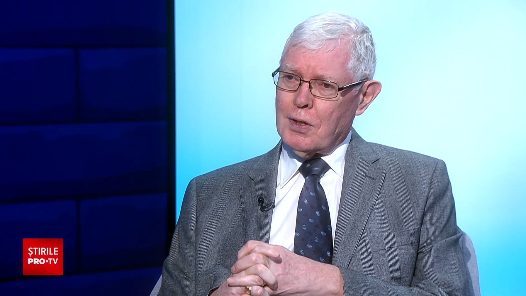 Istoric britanic, apel către tinerii români: Întoarceți-vă în țară. Strategic, România va deveni o placă turnantă în regiune