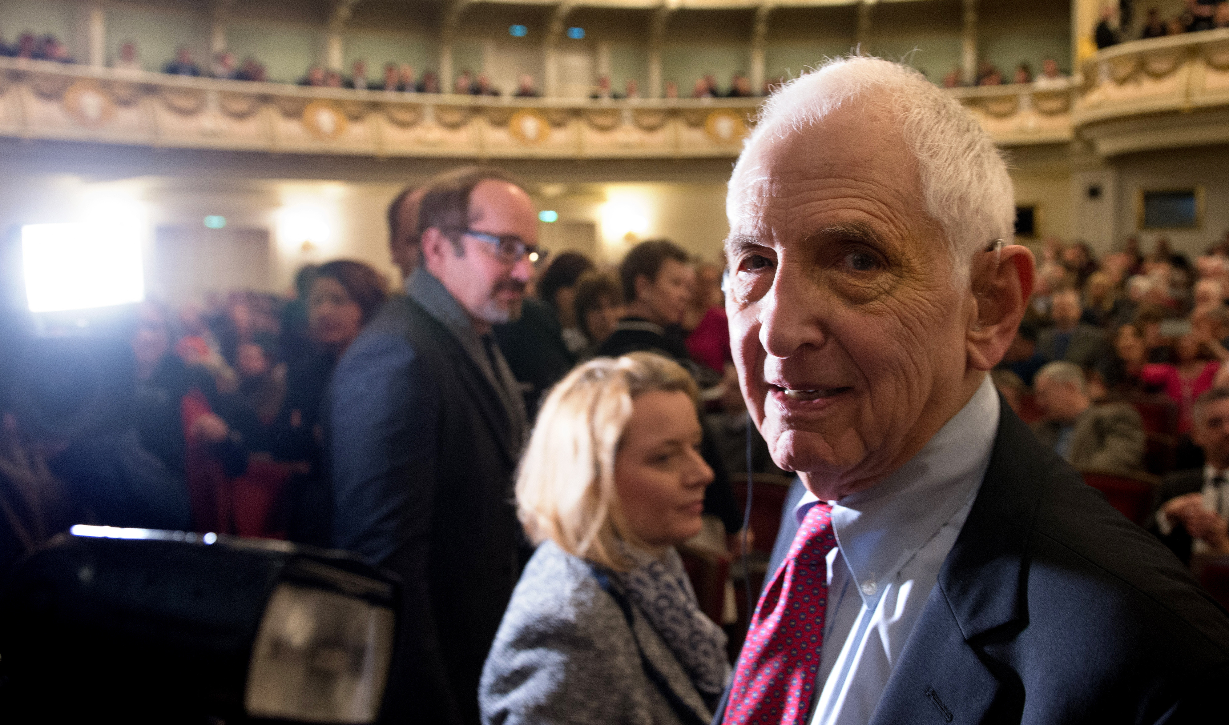 Informațiile strict secrete sunt „ca hârtia igienică" la Pentagon, spune denunțătorul războiului din Vietnam