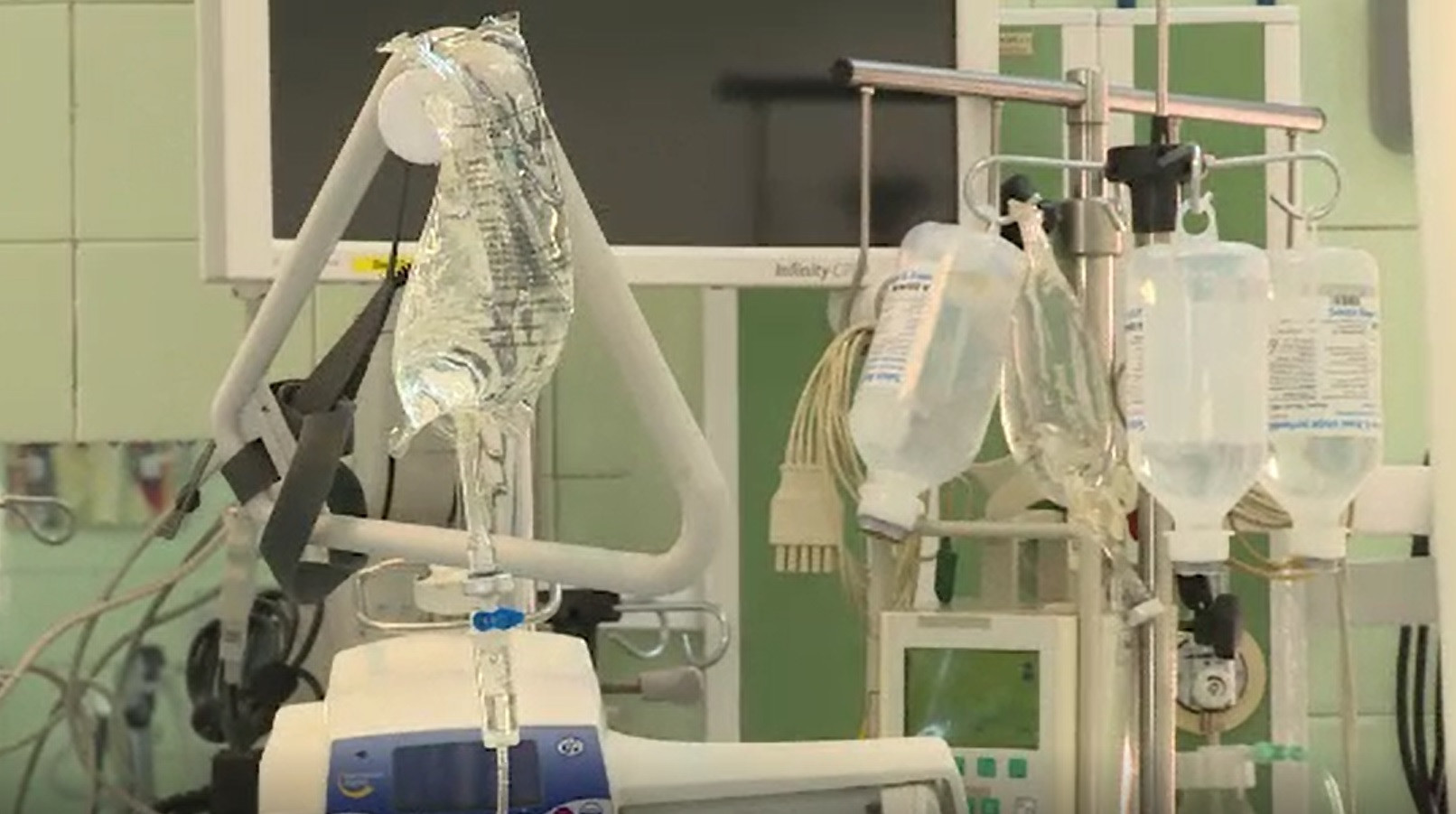 Daune morale de 300.000 de euro pentru o femeie care și-a pierdut soțul din cauza infecțiilor luate din spital